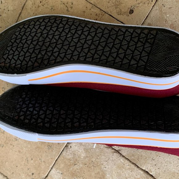 FSU Florida State seminoles bag & Dept 222 red sneakers - 7.5 - Picture 5 of 11